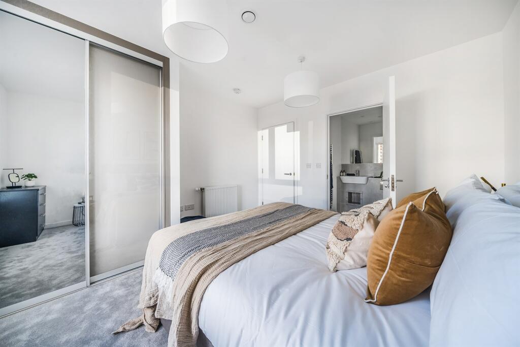 1 Bedroom Apartment - Image 3