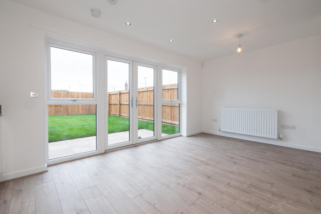 2 Bedroom Apartment - Image 3