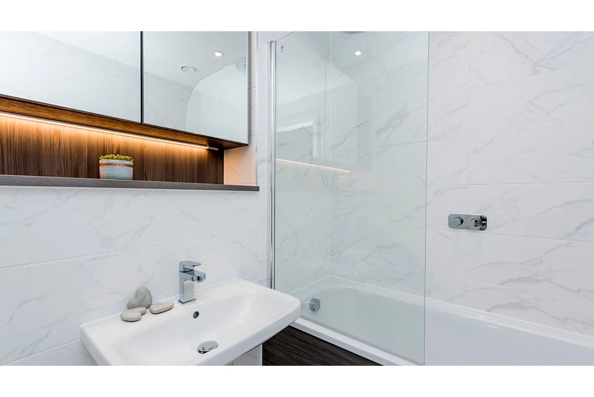 One Bedroom - Image 3