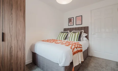 1 Bedroom Home - Finney - Image 1