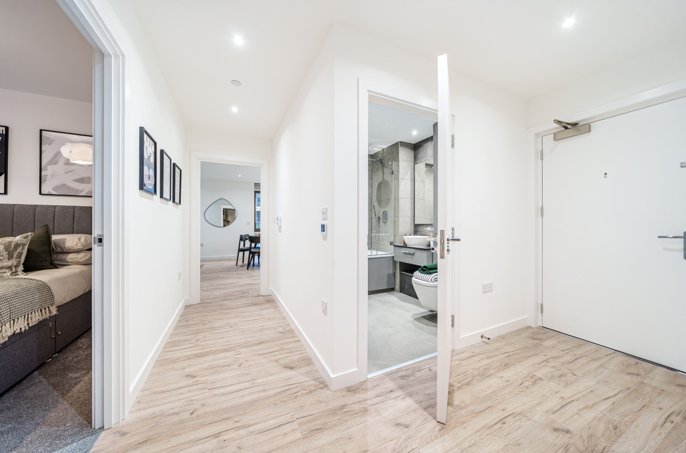 2 Bedroom Apartment - Image 1