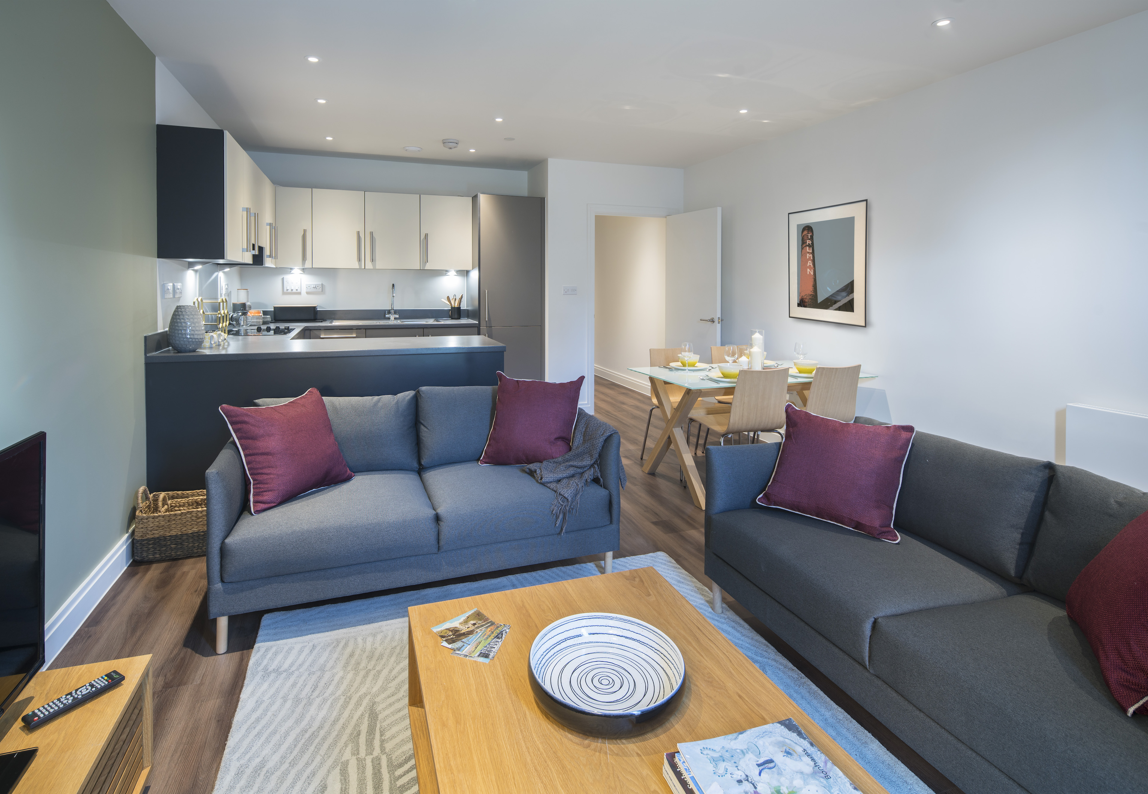 1 Bedroom Apartment - Image 1