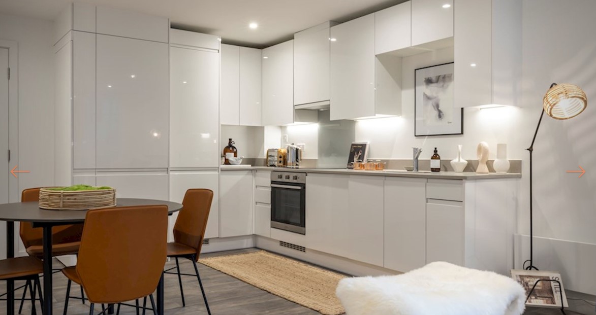 1 Bedroom Apartment - Image 1
