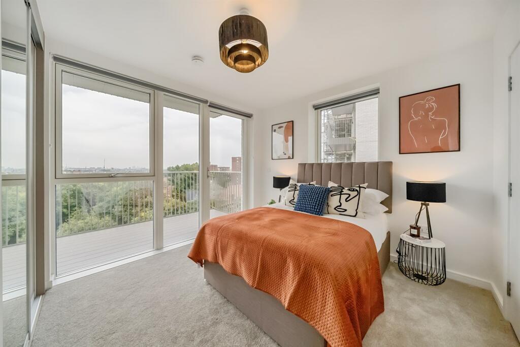 1 Bedroom Apartment - Image 1