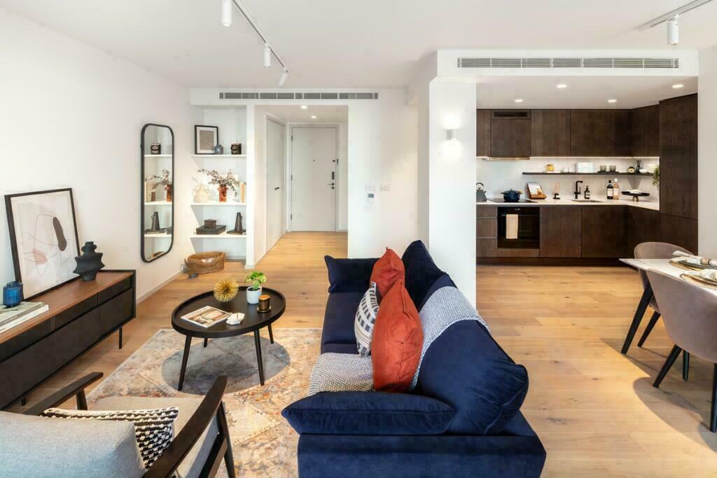 1 Bedroom Apartment - Image 1