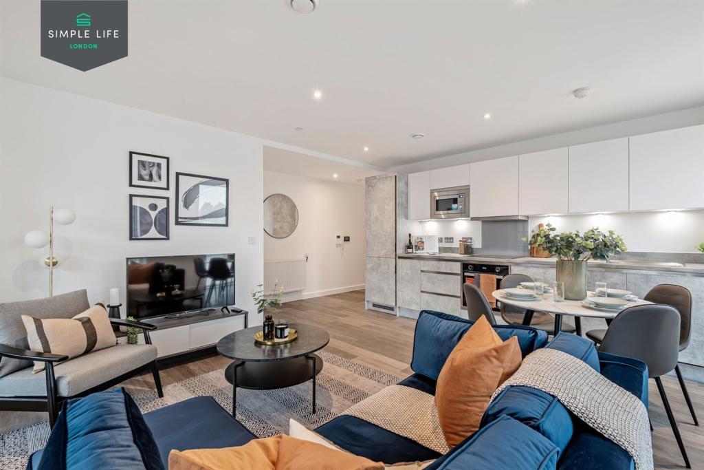 2 Bedroom Apartment - Image 1