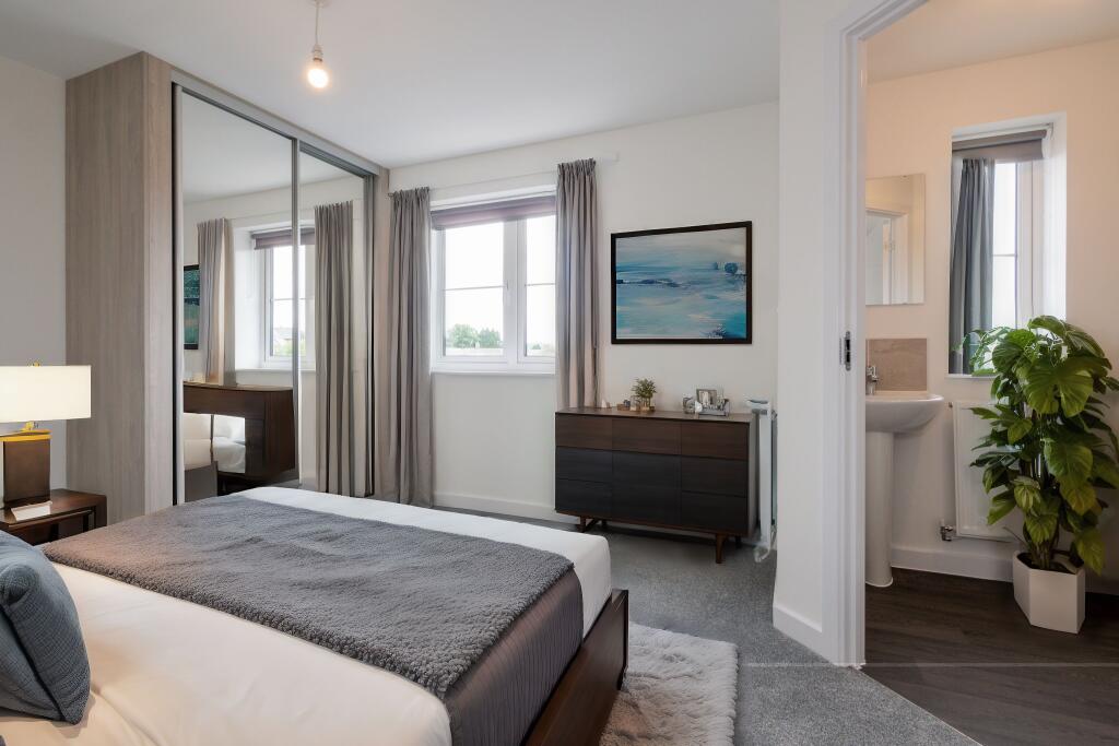 3 Bedroom Apartment - Image 1