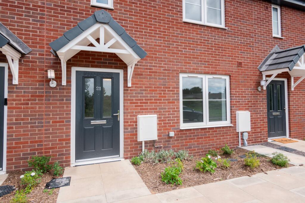 3 Bedroom Apartment - Image 1