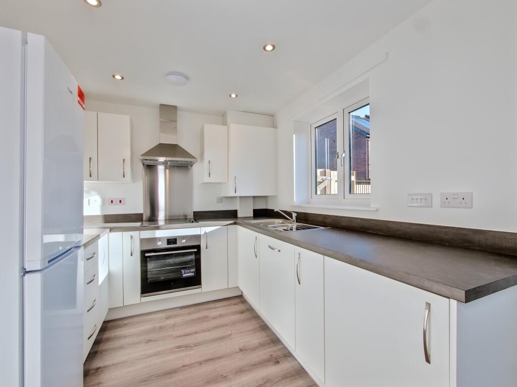 3 Bedroom Apartment - Image 1