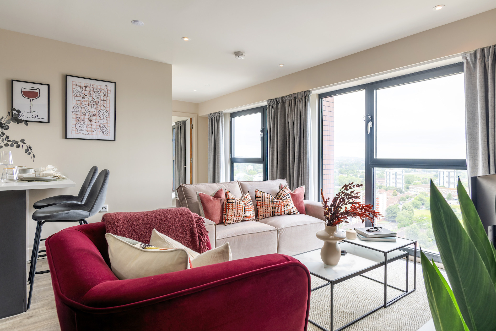 2 Bedroom Apartment - Unit 2 - Image 1
