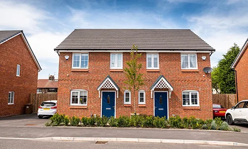 3 Bedroom Home - Weaver - Image 1