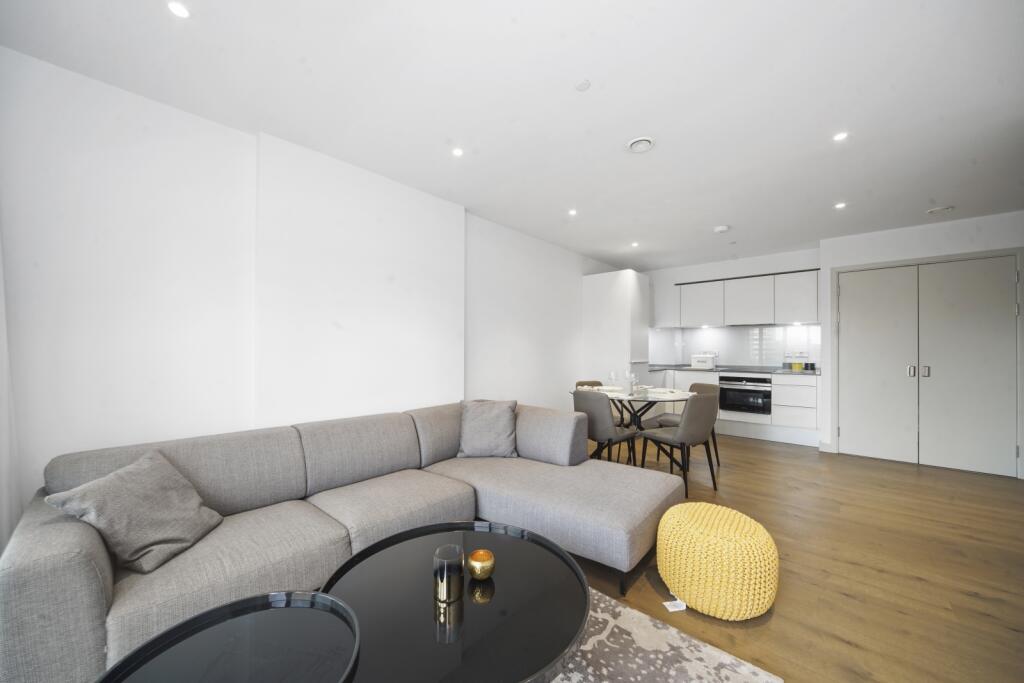 2 Bedroom Apartment - Unit 303 - Image 1