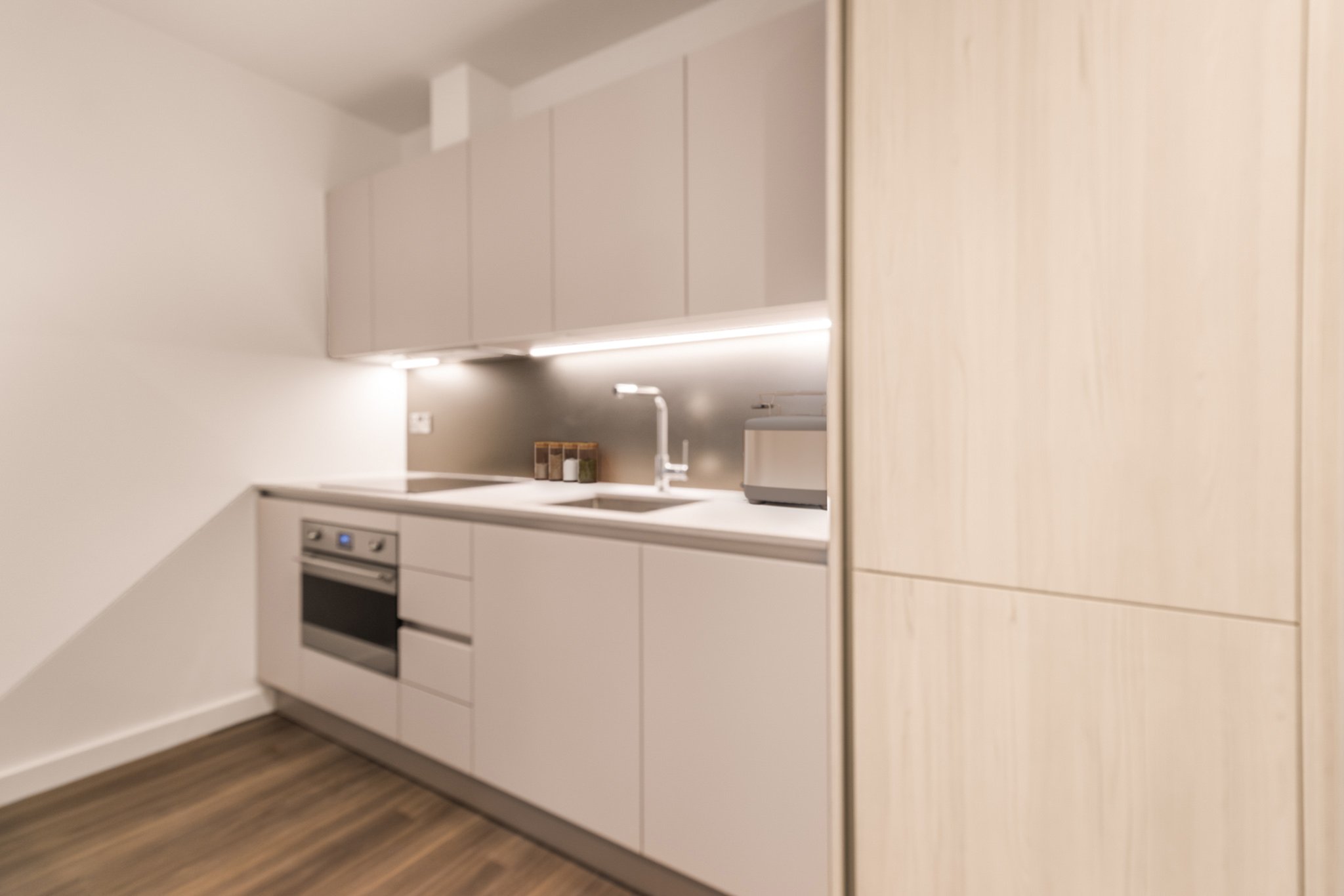 Studio Apartment - Image 3