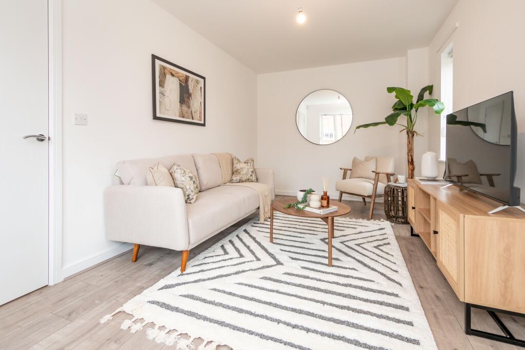 3 Bedroom Apartment - Image 1