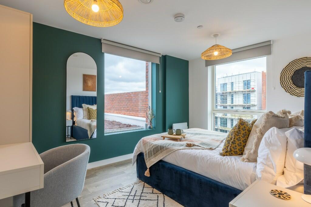 2 Bedroom Apartment - Image 1