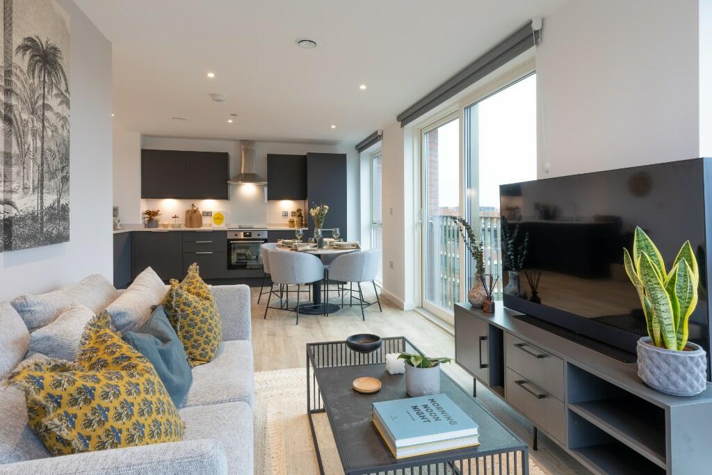 2 Bedroom Apartment - Image 1