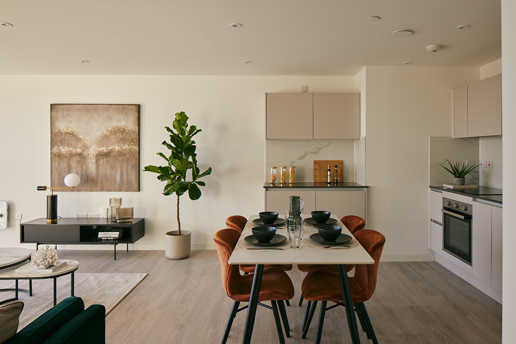 1 Bedroom Apartment - Image 1