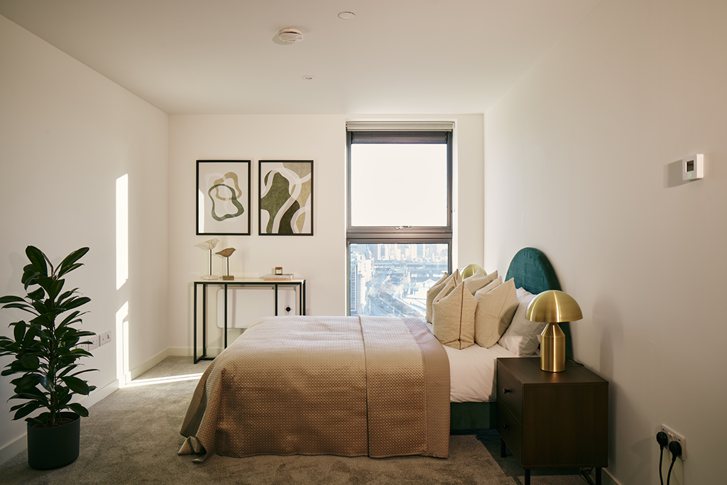1 Bedroom Apartment - Image 1