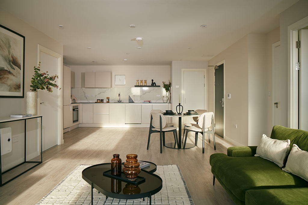 3 Bedroom Apartment - Image 1