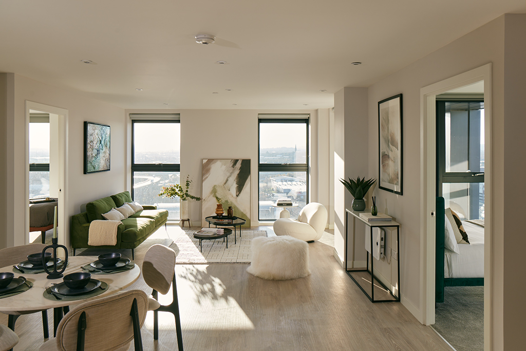 3 Bedroom Apartment - Image 1