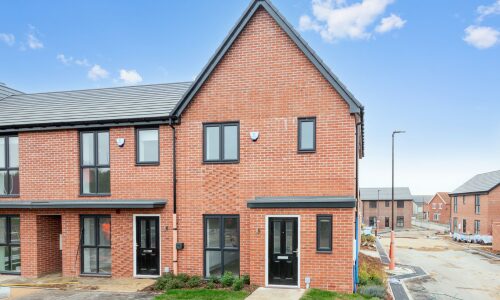 3 Bedroom Home - Emmett - Image 1