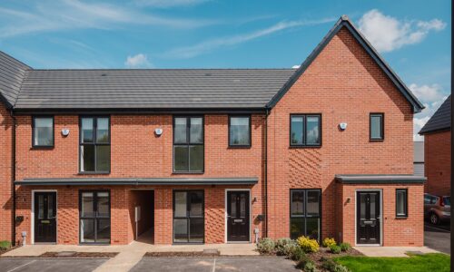 2 Bedroom Home - Harcourt UP - Image 1