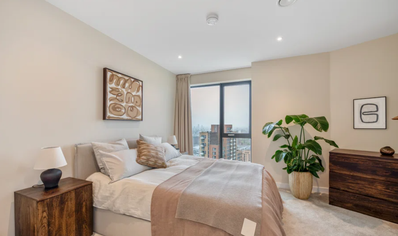 2 Bedroom Apartment - Unit 2202 - Image 1