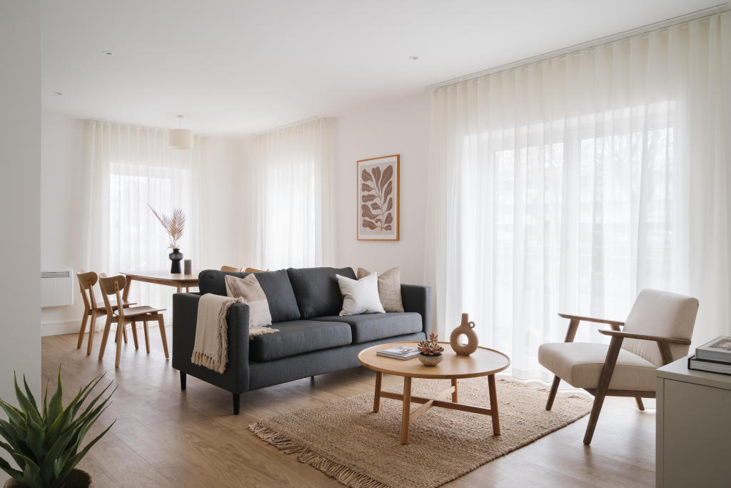 2 Bedroom Apartment - Unit 2 - Image 1