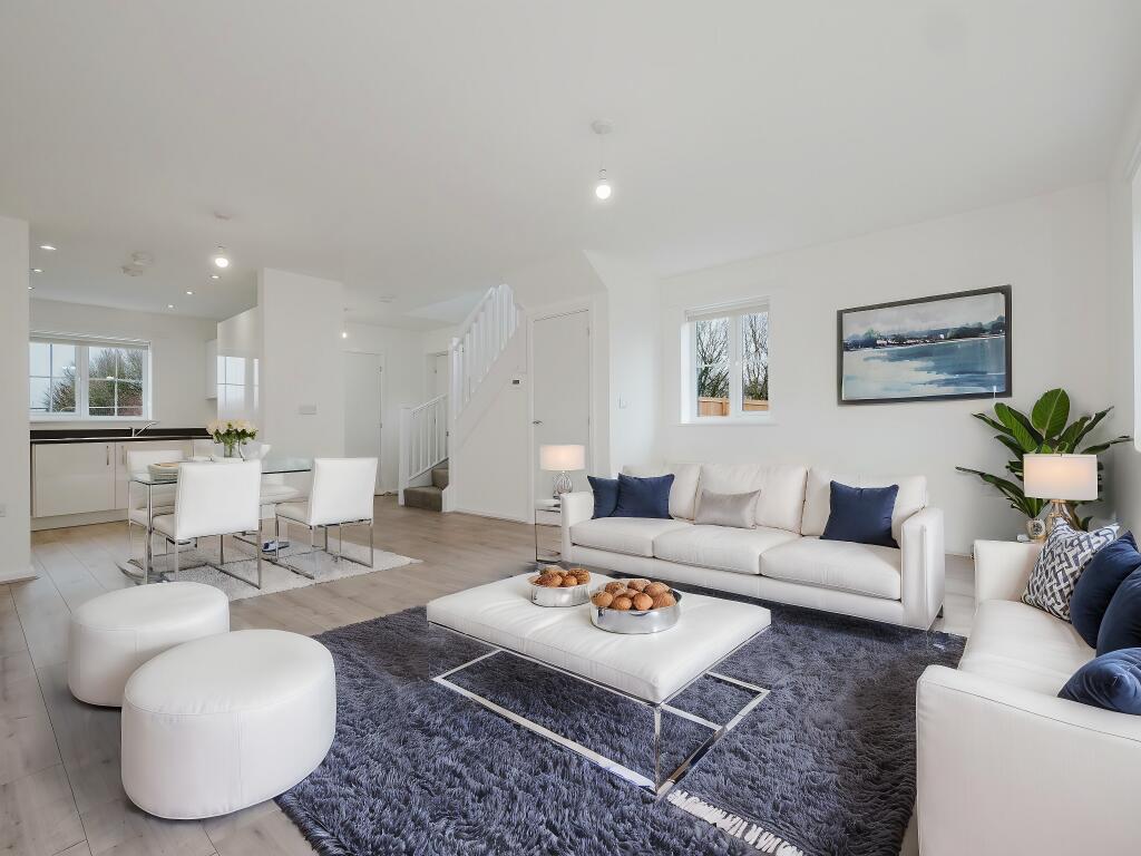 3 Bedroom Apartment - Image 1