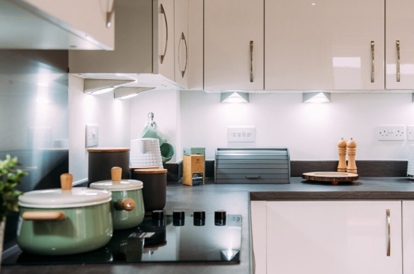 2 Bedroom Apartment - Image 1
