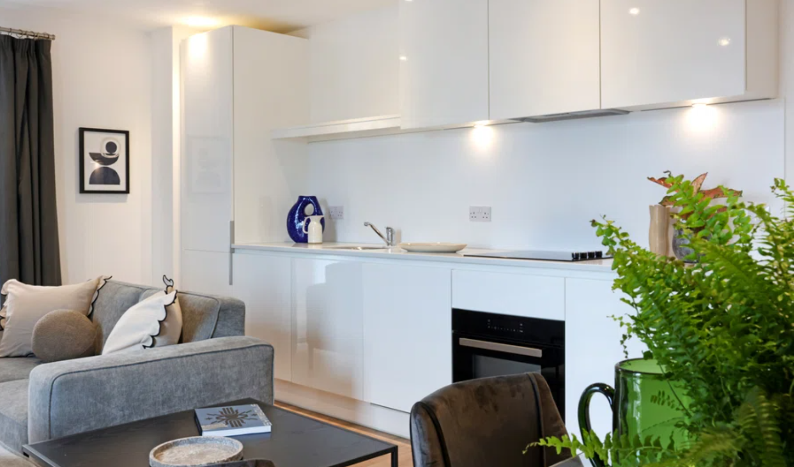 2 Bedroom Apartment - Unit 1103 - Image 1