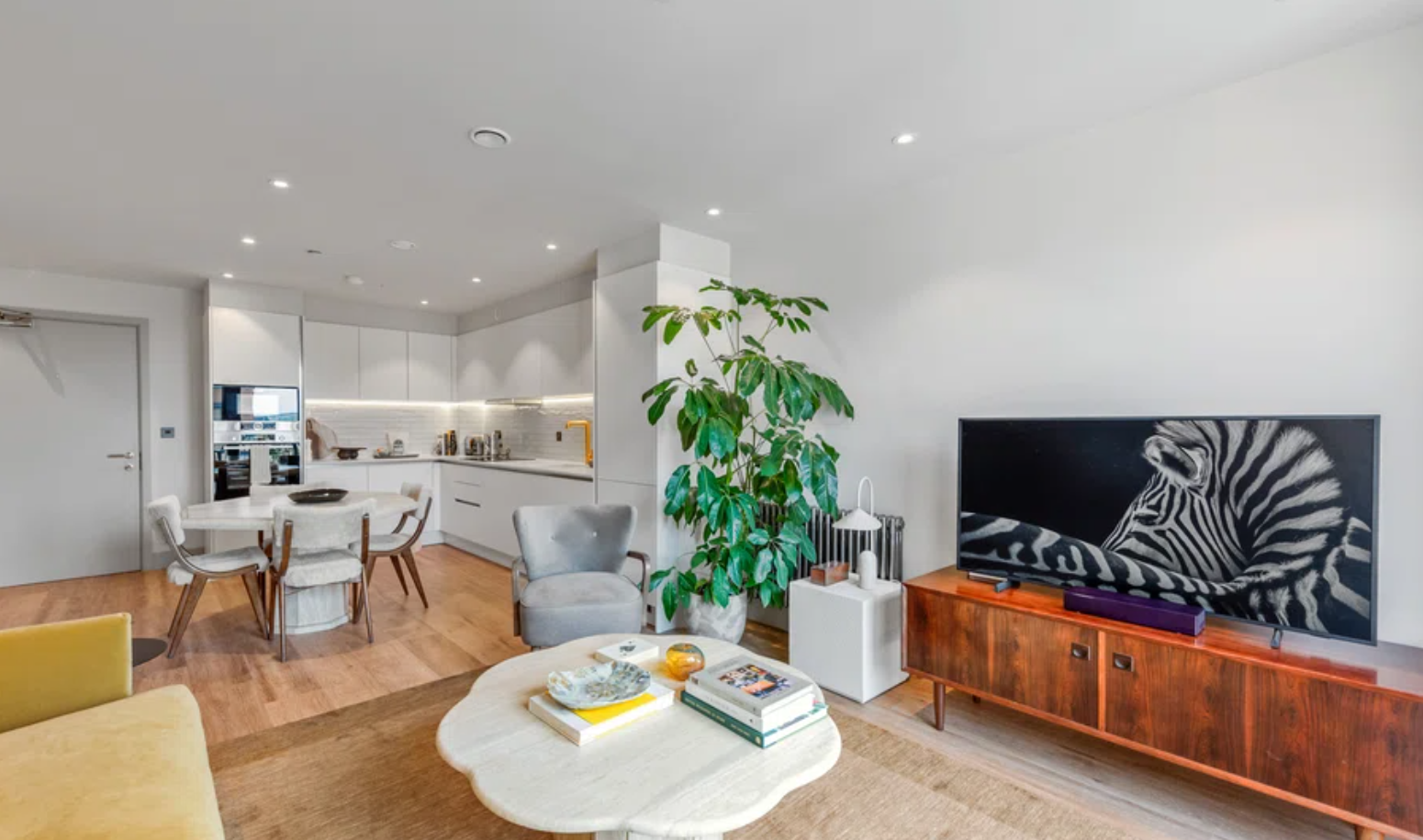 3 Bedroom Apartment - Unit 253 - Image 1
