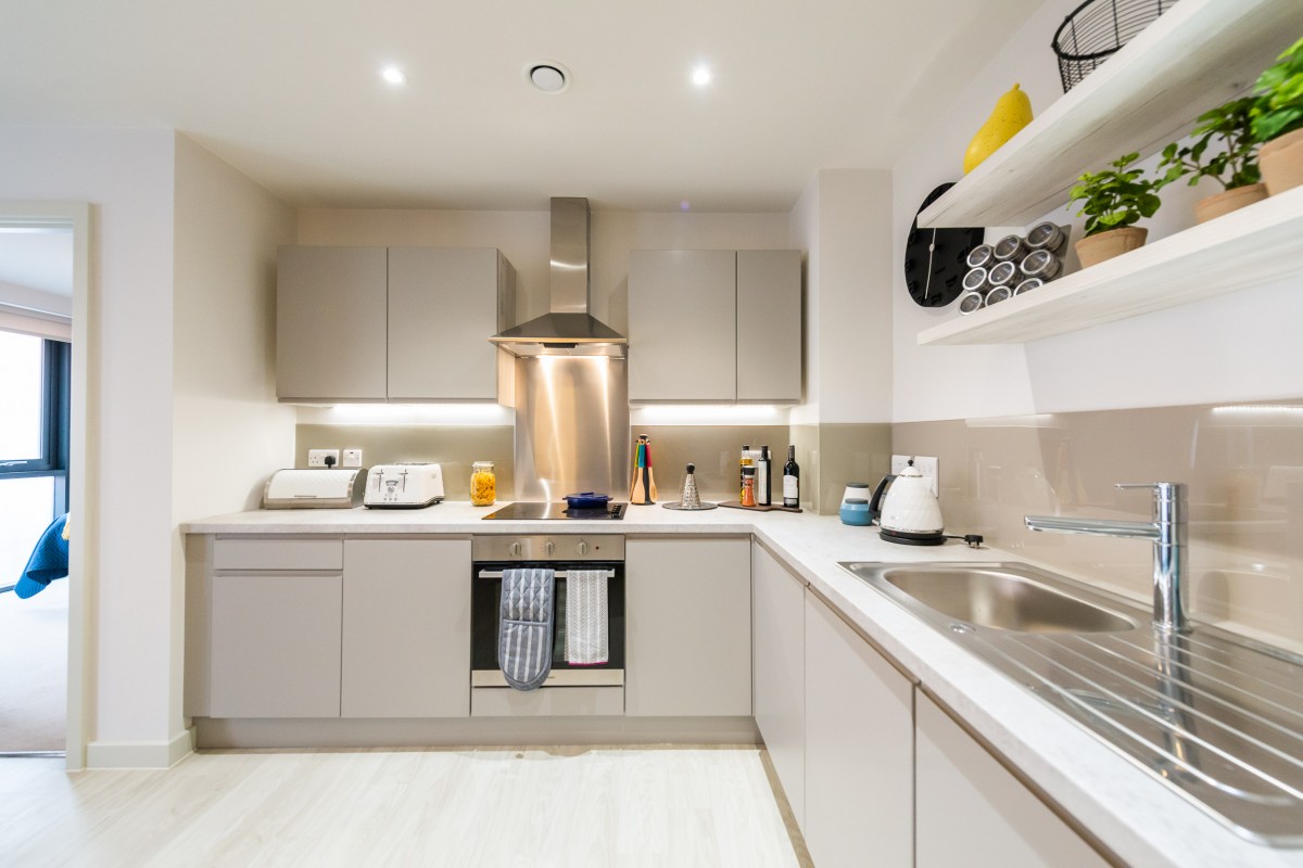 2 Bedroom Apartment - Image 1