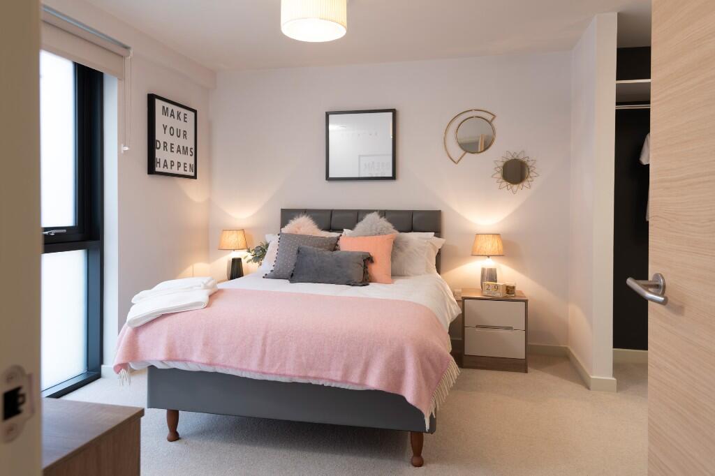 3 Bedroom Apartment - Image 1