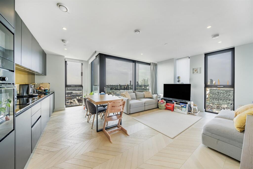 3 Bedroom Apartment - Image 1